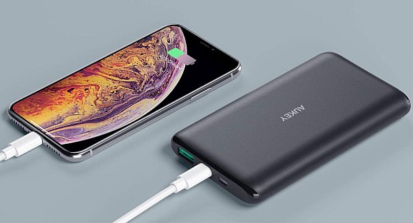 10000 slim USB-C Powerbank for