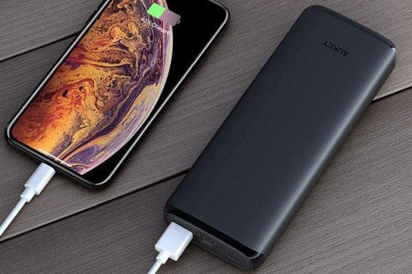 Best Quickcharge 3.0 portable charger for iPhone 6