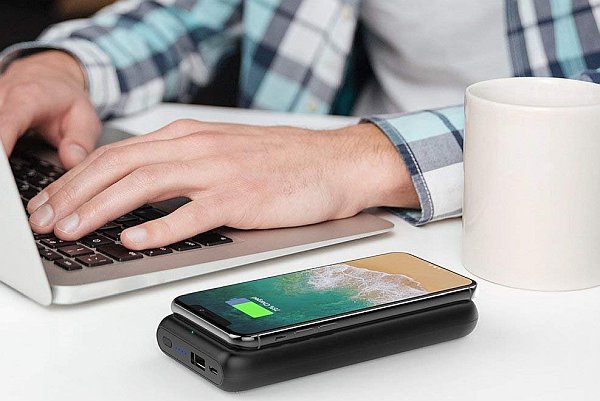 Best Qi Wireless charging powerbank for S10, S9