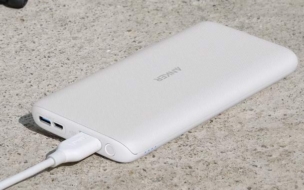 Best slim portable charger for iPhone XR
